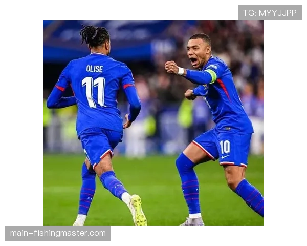 姆巴佩踢中锋登贝莱奥利塞两翼齐飞：法国队2026世界杯最强11人出炉